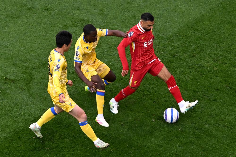 日职乙战报：富山胜利4-1完胜秋田，末轮奇迹保级